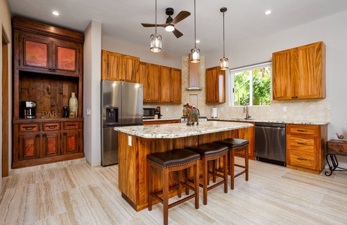 Los Barriles Haus | Brand New Casita, 2 King Beds, Located in Lush Garden Oasis, 2 Minutes to Beach