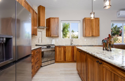 Los Barriles Haus | Brand New Casita, 2 King Beds, Located in Lush Garden Oasis, 2 Minutes to Beach