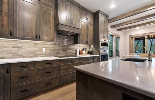 Tamarack Resort Kabine | !!BRAND NEW LISTING!! Stunning Cabin w/Private Dock, 5 Beds w/ 5.5 Bath, Hot Tub