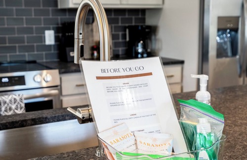 Bowling Green Haus | Brand-new luxury home in downtown Bowling Green, steps from BGSU. Stylish interiors, gourmet kitchen, and a unique backyard with a custom putting green. Perfect for alumni visits, game days, or weekend getaways.