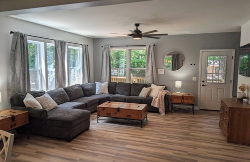 Michiana Shores Haus | Brand New Spacious 7-bedroom Michiana Shores Beach House in the woods!