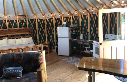 Coram Wohnung | Brand New Yurts in der Wildnis von MT-Stay @ GNP wie kein anderer! 7km vom W Gletscher
