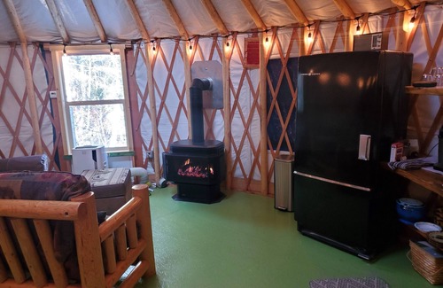 Coram Wohnung | Brand New Yurts in der Wildnis von MT-Stay @ GNP wie kein anderer! 7km vom W Gletscher