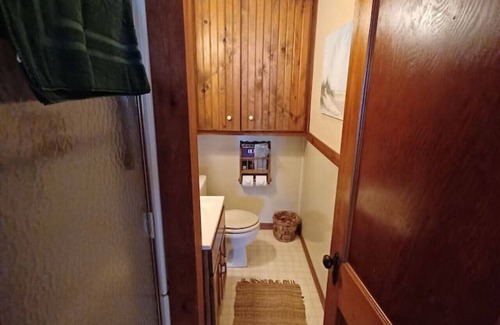 Au Gres Haus | Brawny Lass - AuGres