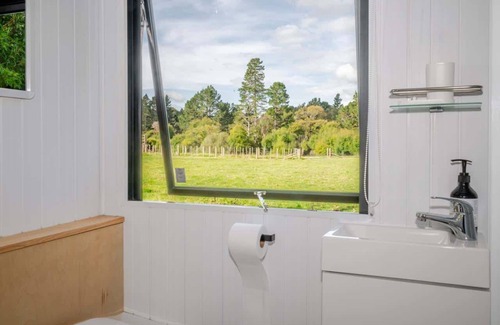 Kaitaia Haus | Breathe Inn by Tiny Away