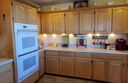 Yellville Haus | Atemberaubende Aussicht auf den Bull Shoals Lake. Wunderschöne Sonnenuntergänge!