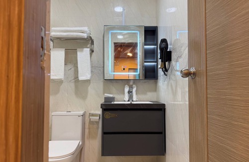 Thimarafushi Haus | Breeze Haven Surf Retreat