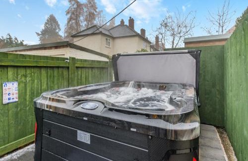 Montgomery Haus | Brewers Cottage-Uk45454