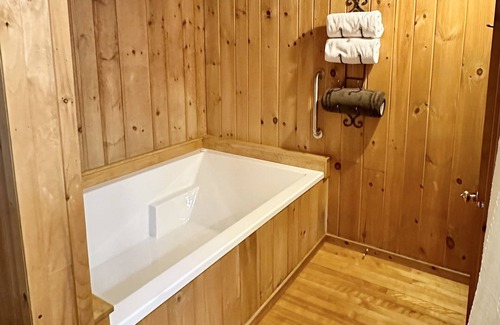 Dexter Bed & Breakfast | Brewster Inn