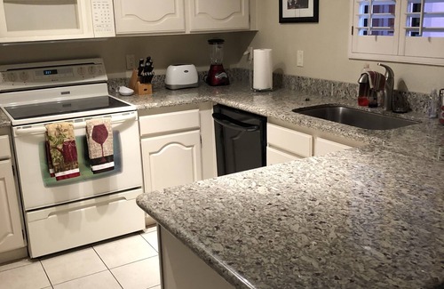 Paradise Valley Village Eigentumswohnung | Helle 1BD / 1BA Eigentumswohnung