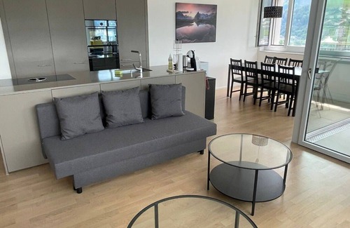 Kriens Wohnung | Dream View Apt With Homecinema Netflix Loggia