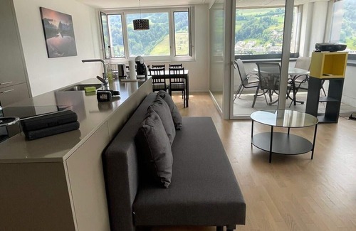 Kriens Wohnung | Dream View Apt With Homecinema Netflix Loggia