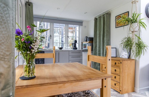 Williton Wohnung | Exklusiv-Garden Studio-Eigenes Badezimmer-Blick auf den Hof-Studio