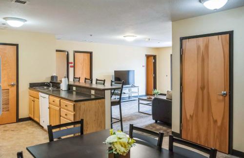 Ontario Wohnung | Bright and Connected Your Ideal Getaway