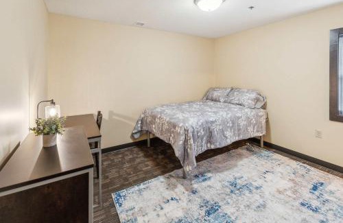 Ontario Wohnung | Bright and Connected Your Ideal Getaway