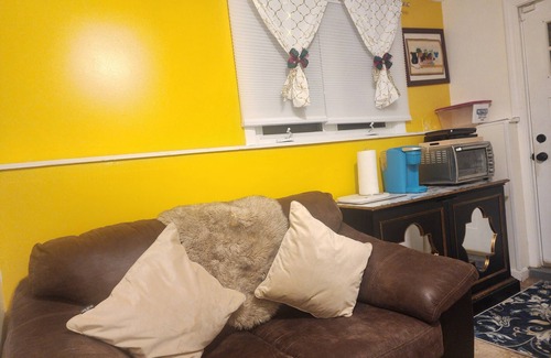 Brockton Hütte | Bright and modern cottage, perfect space design with every detail you expect.