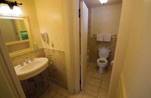 Grand Canyon Village Kabine | Bright Angel Lodge – Inside the Park