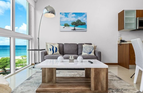 Noord Eigentumswohnung | Bright Colors combined with a Turquoise Ocean View