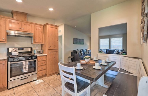 Kachina Village Hütte | NEW! Bright & Modern Flagstaff Cottage Escape!