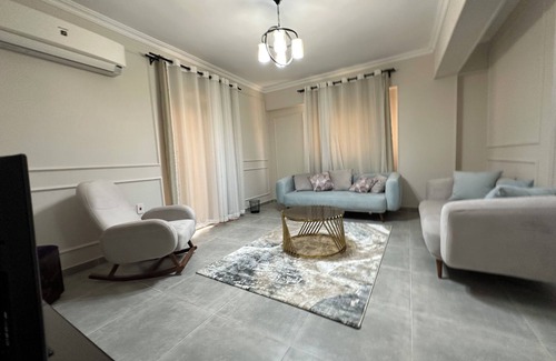 The 5th Settlement Wohnung | Bright & Spacious 3rd Floor Apt in the Heart of New Cairo