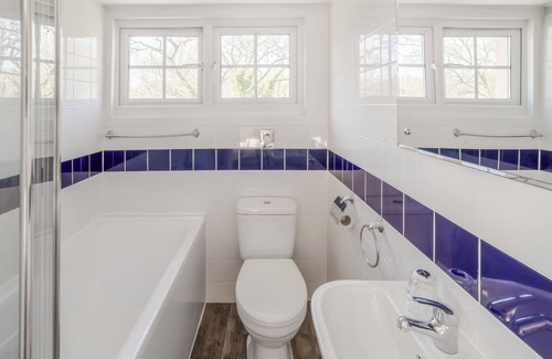 Wilmslow Hotel | Britannia Airport Inn Manchester