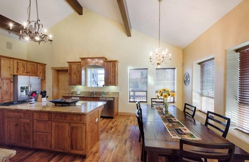 McCall Haus | Broken Ridge Ranch by Casago McCall - Donerightmanagement