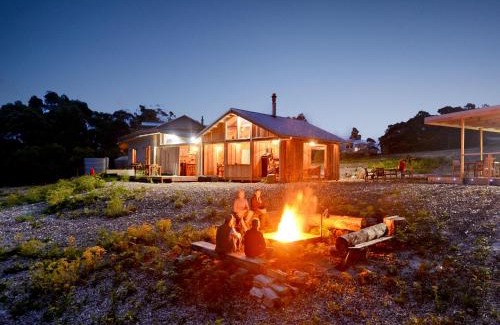 South Bruny Haus | Bruny Island Lodge