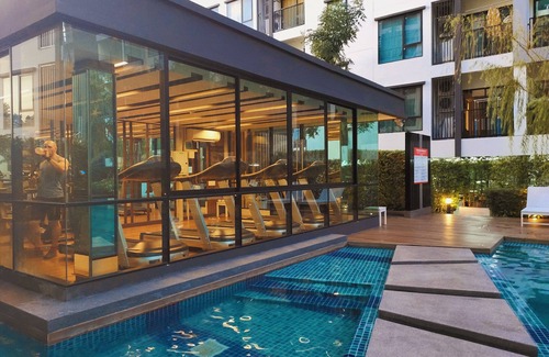 Khlong Toei Eigentumswohnung | BTS ON NUT, MONO-STUDIO, Swimming Pool