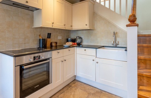 Staunton Hütte | Buckstone House Coach House, Forest of Dean - sleeps 4 guests in 2 bedrooms