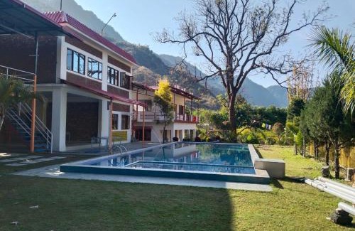 Timilimansingh Haus | Buddy Hikers stay Dehradoon