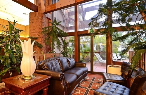 St. George Resort | Budget-Friendly property! Free Parking, Free Breakfast, Near St George Temple