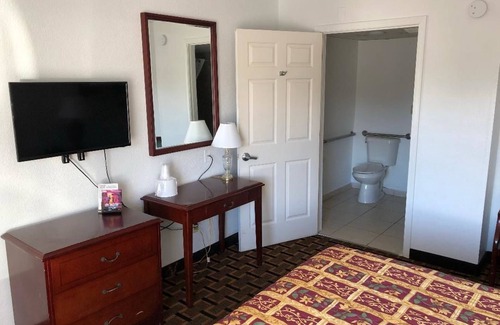 Cocoa West Hotel | Budget Inn Cocoa