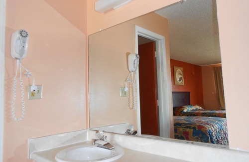 Siloam Springs Hotel | Budget Inn Siloam Springs