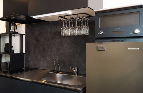 Tsuru Kabine | Building T / Tsuru Yamanashi