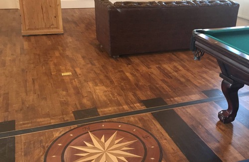 Durango - Purgatory Haus | ZUM SPASS GEBAUT! Echtes Zugdepot des Oscar-prämierten Films mit ERSTAUNLICHEN ANSICHTEN (Norden)