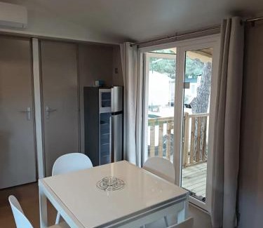 Canet-Plage Haus | Bungalow familial à Canet-en-Roussillon avec piscine