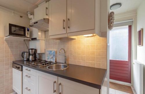 Sint Maartenszee Haus | Bungalow in Sint Maartenszee near Beach