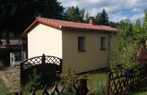 Godendorf Haus | Bungalow en alquiler rodeado de lagos y bosques.