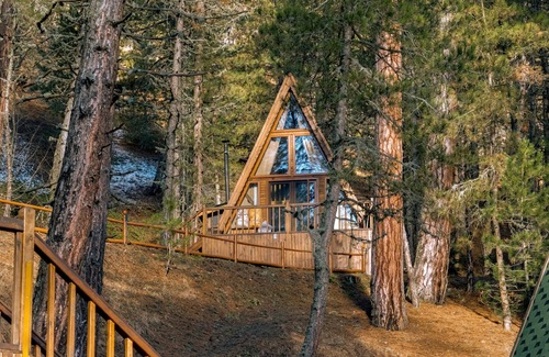 Tosya Haus | Bungalow with Balcony in Nature Near Dipsiz Lake