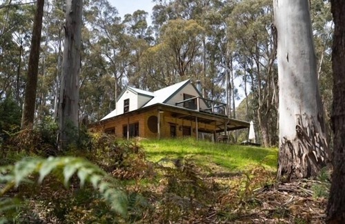 Tolmie Haus | Bunjil Hideaway - 'Cosy Winter Getaway - Beautiful Oasis'