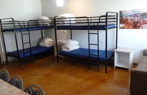 La Verkin Haus | Bunkhouse 3A With Cold AC