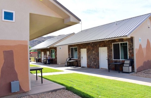 La Verkin Kabine | Bunkhouse 4A Near Zion NP