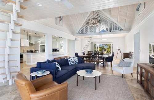 James Cistern Haus | Buttonwood Reserve Main Lodge home
