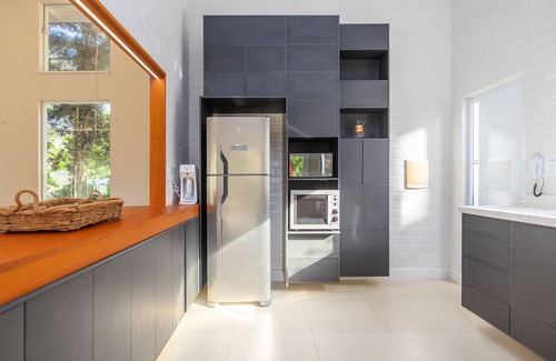 Marina Haus | BZ76 large house with 3 suites and private pool