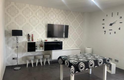 Alhendin Wohnung | Cómodo apartamento a pie de carretera