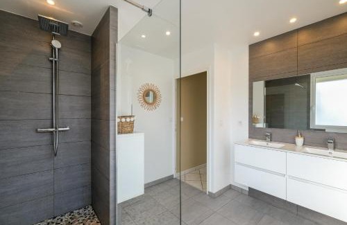 Saint-Marc-sur-Mer Wohnung | Côté Océan - Appt vue mer de 134 m2