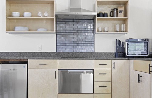 Mosier Kabine | C A M P R A N D O N N E E CABIN 2