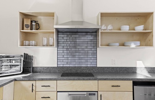 Mosier Kabine | C A M P R A N D O N N E E CABIN 3