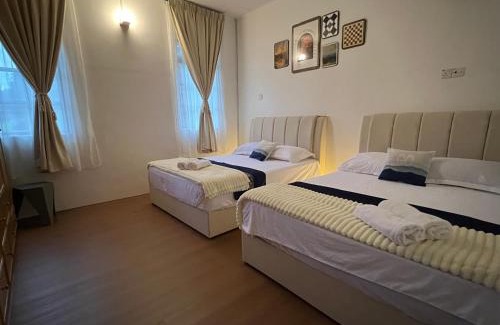 Hulu Kinta Villa | C&C Villa Pool Ipoh