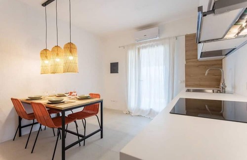 Tertenia Wohnung | C'est la vue - Wohnung mit Meerblick und Pool